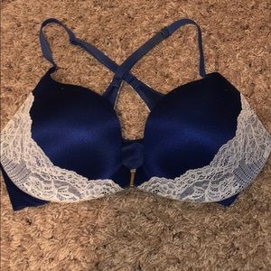 push up bra , victoria secret